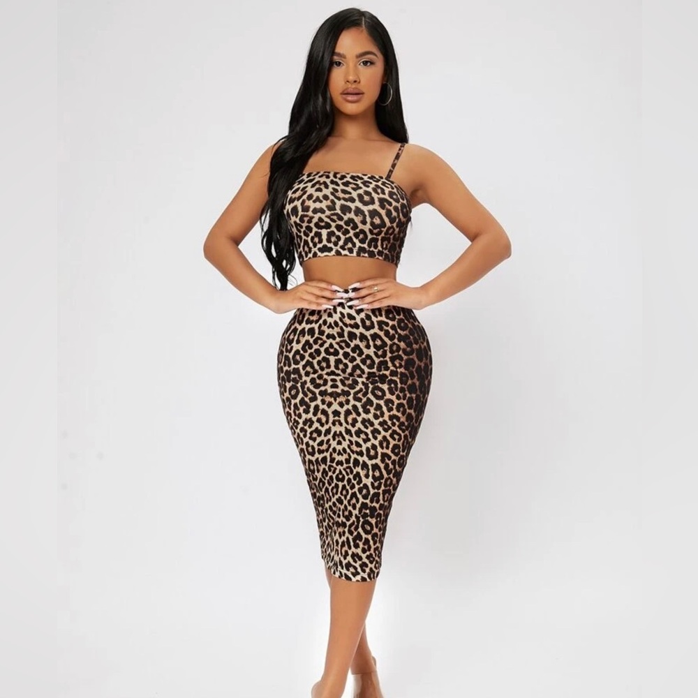 Two piece set